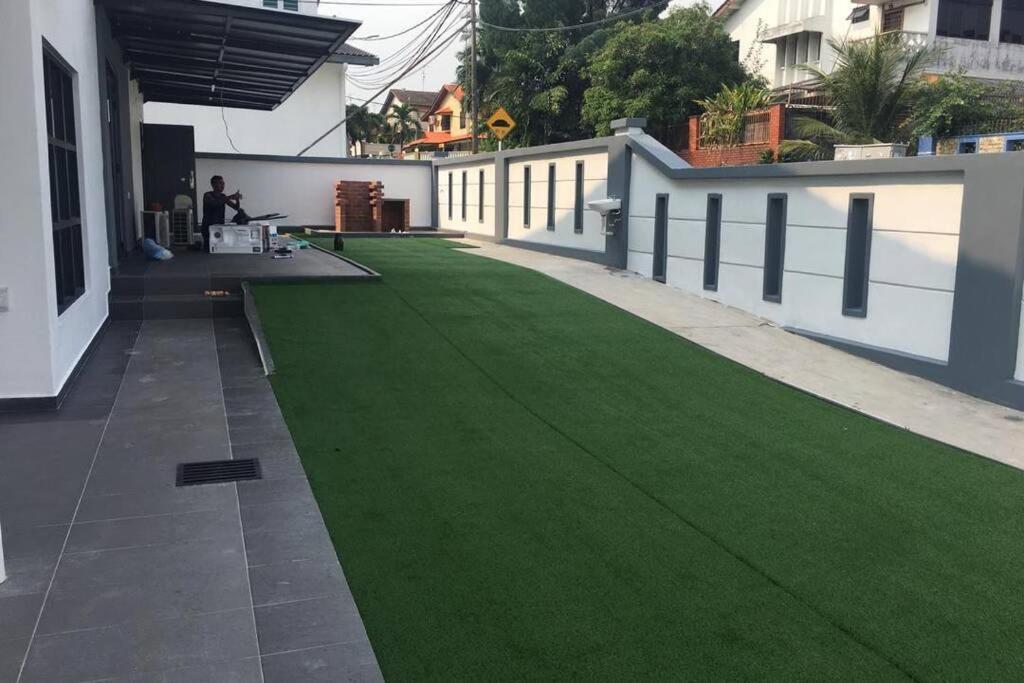 Villa 22Pax :Taman Pelangi Party House Nearby Midvelly à Johor Bahru Extérieur photo